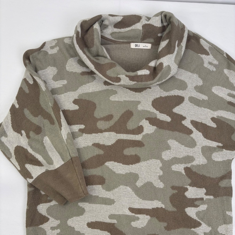OVLA By Anthropologie Camouflage Cowl Neck 3/4 Sleeve Sweater‎ Size Small